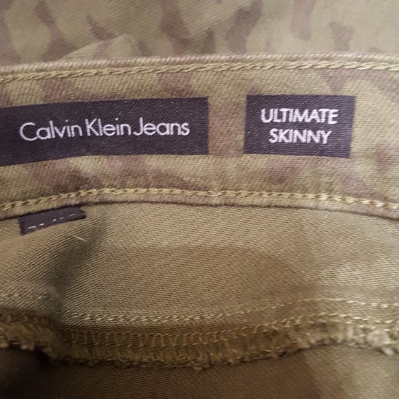 Calvin Klein Jeans Ultimate Skinny Camo Print Stretch Jeans Size 31/12 - Picture 12 of 15